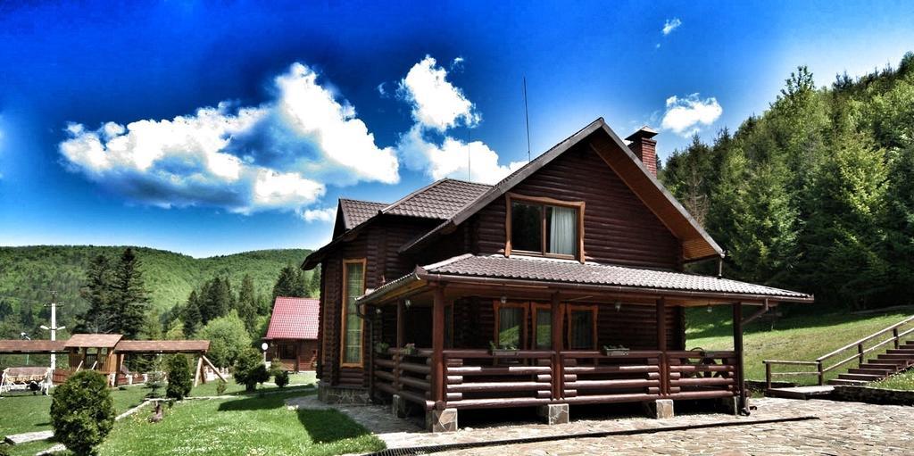Lisova Kazka Hotell Zjdenjevo Eksteriør bilde