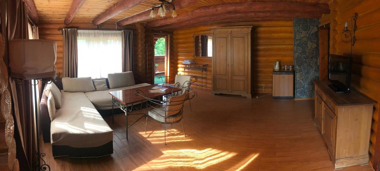 Lisova Kazka Hotell Zjdenjevo Eksteriør bilde